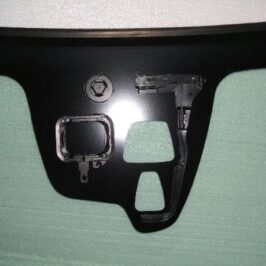 PARABREZZA INCAPSULATO ACUSTICO VERDE+SENSORE+SISTEMI SICUREZZA VARI+FINESTRELLA PER VOLVO S60 01/2007>-S80 2007>-V70 2007> [OE 31298748]