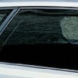 VETRO SCENDENTE PORTA POSTERIORE DX VERDE PER AUDI A3 5PORTE 08/1996>08/2003 OE 8L4845206