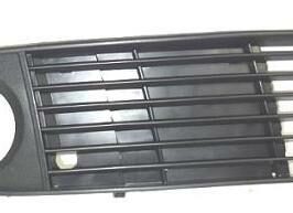 GRIGLIA FENDINEBBIA DX PER AUDI A6 05/1997>05/2001 [OE 480807682H01C]
