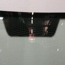 PARABREZZA INCAPSULATO VERDE ACUSTICO TELAIO PER VW CADDY 01/2021>