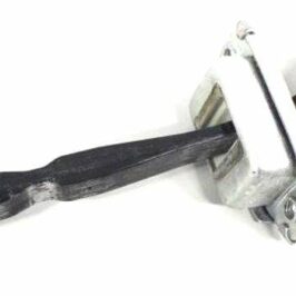 TIRANTE PORTA POSTERIORE DX - SX PER NISSAN QASHQAI 01/2014> |PER RENAULT KADJAR 01/2015> [OE 824304EA0A]