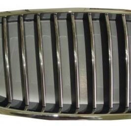 GRIGLIA RADIATORE DX CROMATA/NERA PER BMW SERIE 5 F10/F11 01/2010> [OE 51137203650]