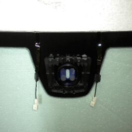 PARABREZZA VERDE C/SENSORE MODIFICATO+ANTENNA+FINESTRELLA+PROFILO INFERIORE PER MERCEDES GLK X204 07/2008-