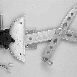 ALZACRISTALLO ELETTRICO ANTERIORE DX PER MERCEDES 190 W201 01/1983>1986 [OE A2017200646]