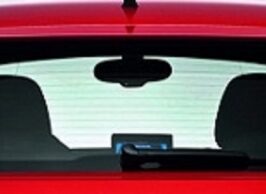 LUNOTTO VERDE TERMICO C/FORO 6PIN PER AUDI A1 3PORTE 09/2010> OE 8X3845501ANVB