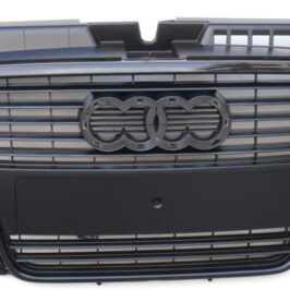 GRIGLIA NERA LUCIDA-NERA C/PORTATARGA AUDI A3 09/10>