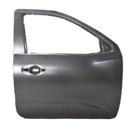 PORTA ANTERIORE DX PER NISSAN NAVARA CABINA SINGOLA 01/2015> OE H01004JKBA