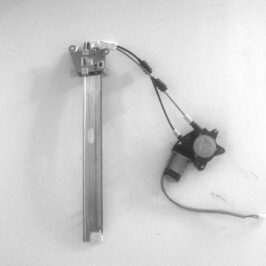 ALZACRISTALLO ELETTRICO ANTERIORE DX PER KIA PRIDE 3/5PORTE 1995> [OE KK13058560A]