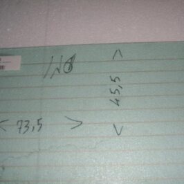 LUNOTTO VERDE TERMICO 2PIN PER LAND ROVER DEFENDER 1983-  4 SPIGOLI TONDI