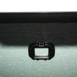 PARABREZZA INCAPSULATO SOLO PROFILO INFERIORE VERDE C/SENSORE+FINESTRELLA PER VW TIGUAN 09/2007>12/2015