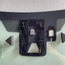 PARABREZZA VERDE SENSORE+ADAS PER TOYOTA AYGO X 5 PORTE 03/2022> OE 561010H110