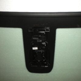 PARABREZZA INCAPSULATO VERDE C/VIN PER CITROEN C3 AIRCROSS 01/2017> OPEL CROSSLAND X  01/2017> OE YQ00165180