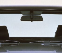 PARABREZZA VERDE PER BMW S5 E34 02/1988>08/1995 OE 51318117301