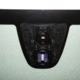 PARABREZZA VERDE C/SENSORE PER MERCEDES CLA C117 01/2013> CLASSE A W176 06/2012> OE 1566700101