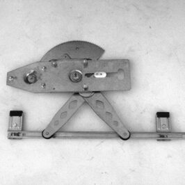 MECCANISMO DX ALZACRISTALLO ELETTRICO POSTERIORE PER FORD C-MAX 10/2003> FOCUS 5PORTE+SW 2005> KUGA 01/2008>staffa 66,5 cm [OE 1527970]