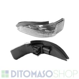 FANALINO RETROVISORE SINISTRO PER TOYOTA AURIS 2012> YARIS 01/2011> 8174102040