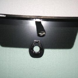 PARABREZZA INCAPSULATO VERDE RISCALDATO C/SENSORE+FINESTRELLA PER SKODA OCTAVIA 03/2013>