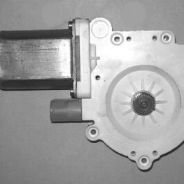 MOTORINO ELETTRICO ALZACRISTALLO ANTERIORE SX/POSTERIORE DX PER BMW S5 E39 09/1995>06/2003 [OE 67628360511]