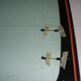 PARABREZZA INCAPSULATO VERDE C/SENSORE+ANTENNA 4 PIN+FINESTRELLA PER PORSCHE 911 COUPE' 2004>2012