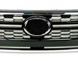 GRIGLIA RADIATORE CROMATA-NERA PER TOYOTA HI-LUX 01/2018> OE 53100YP060