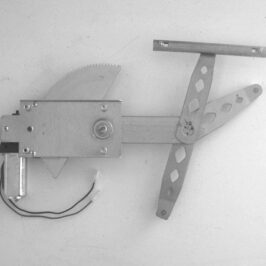 ALZACRISTALLO ELETTRICO ANTERIORE DX PER MERCEDES C180 W202 06/1993>1995 [OE A2027200646]