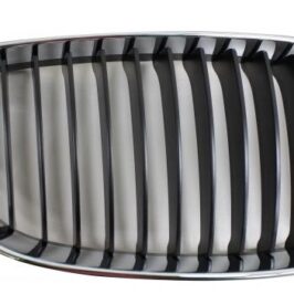 GRIGLIA RADIATORE DX CROMATA/NERA PER BMW SERIE 1 E81-E87 05/2007> E82-E88 01/2007> [OE 51137166440]