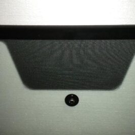 PARABREZZA INCAPSULATO VERDE ACUSTICO C/FINESTRELLA+PROFILO SUPERIORE ESTERNO PER SEAT LEON 12/2012>