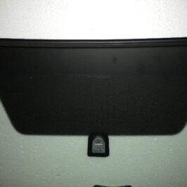 PARABREZZA INCAPSULATO VERDE ACUSTICO PER MAZDA CX-5 04/2011> OE K01563900A