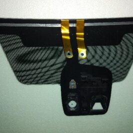 PARABREZZA VERDE ACUSTICO RISCALDATO C/SENSORE +CAMERA PER NISSAN QASHQAI 06/2017>