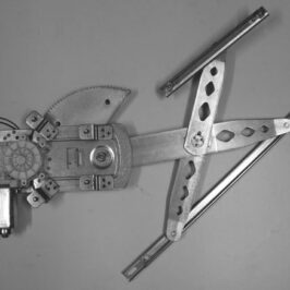 ALZACRISTALLO ELETTRICO ANTERIORE DX PER LAND ROVER DISCOVERY 1999-12/2003 [OE LR006373]