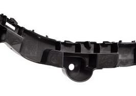 STAFFA DX PARAURTI POSTERIORE PER SEAT IBIZA 01/2017> OE 6F0807394B