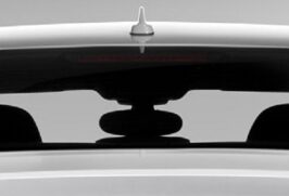 LUNOTTO VERDE TERMICO 3&deg; STOP+ANTENNA+TV PER AUDI A3 SEDAN 01/2013> OE 8V5845501A