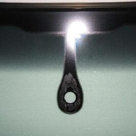 PARABREZZA INCAPSULATO ACUSTICO VERDE C/FASCIA GRIGIA+SENSORE+VIN PER AUDI Q5 09/2012> OE 8R0845099PNVB