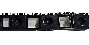 STAFFA PARAURTI POSTERIORE DX PER MG ZS 08/2020> OE 10229102