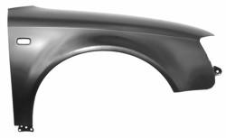 PARAFANGO ANTERIORE DX PER AUDI A4 10/2004>11/2007 [OE 8E0821106F]