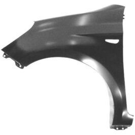 PARAFANGO ANTERIORE SX C/FORO LUCCIOLA PER HYUNDAI i20 01/2008> [OE 663111J000]