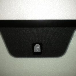 PARABREZZA INCAPSULATO VERDE C/FINESTRELLA PER SEAT MII 01/2012>|PER SKODA CITIGO 01/2012>|PER VW UP 01/2012>