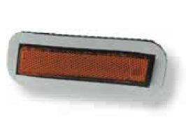 CATADIOTTRO POSTERIORE DX PER AUDI A4 10/2004>11/2007 (cm. 5,4X14,7X1,6) [OE 8E0945072]