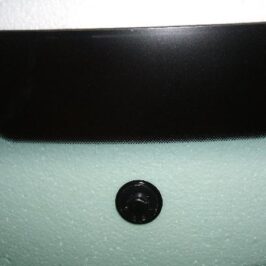 PARABREZZA INCAPSULATO VERDE FASCIA GRIGIA+VIN PER AUDI A1 09/2010> OE 8X0845099ANVB