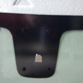 PARABREZZA VERDE C/FINESTRELLA PER OPEL KARL 01/2015-