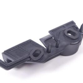 STAFFA PARAURTI ANTERIORE SX PER AUDI A4 12/2011> [OE 8K0807283E]