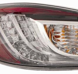FANALE POSTERIORE DX ESTERNO A LED PER MAZDA 3 4PORTE 01/2009> [OE BBP351150D]