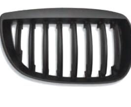 GRIGLIA RADIATORE DX PRIMERIZZATA/NERA PER BMW SERIE 1 E87 05/2007> [OE 51710441921]