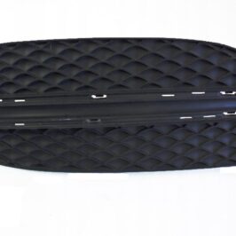 GRIGLIA SX C/FORI CROMATURE PARAURTI ANTERIORE PER MERCEDES CLASSE C W205 12/2013> [OE A2058851123]