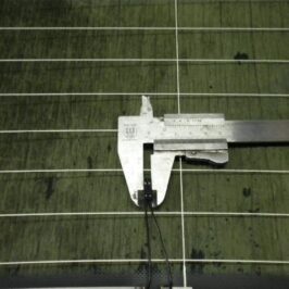 LUNOTTO INCAPSULATO VERDE TERMICO C/FORO 6PIN PER AUDI A3 3PORTE 09/2003>03/2012 OE 8P3845501NVB