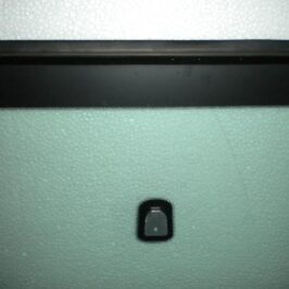 PARABREZZA INCAPSULATO VERDE C/SERIGRAFIA A GOCCIA PER OPEL INSIGNA 03/2017>