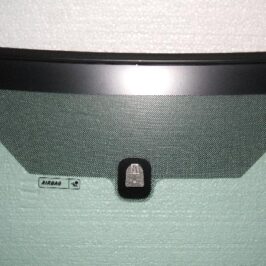 PARABREZZA INCAPSULATO VERDE ACUSTICO SERIGRAFIA LARGA+VIN PER FORD FOCUS 01/2005>12/2010 OE 2315060