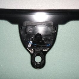 PARABREZZA INCAPSULATO ACUSTICO VERDE+SENSORE+CAMERA+VIN PER AUDI A4 2012> OE 8K0845099RNVB