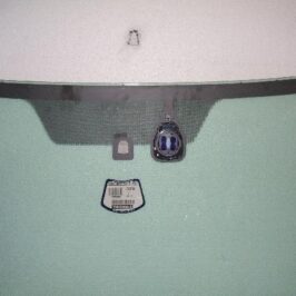 PARABREZZA VERDE C/SENSORE PER MITSUBISHI L200 02/2005-