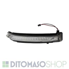 FANALINO RETROVISORE DESTRO PER NISSAN QASHQAI 01/2014>